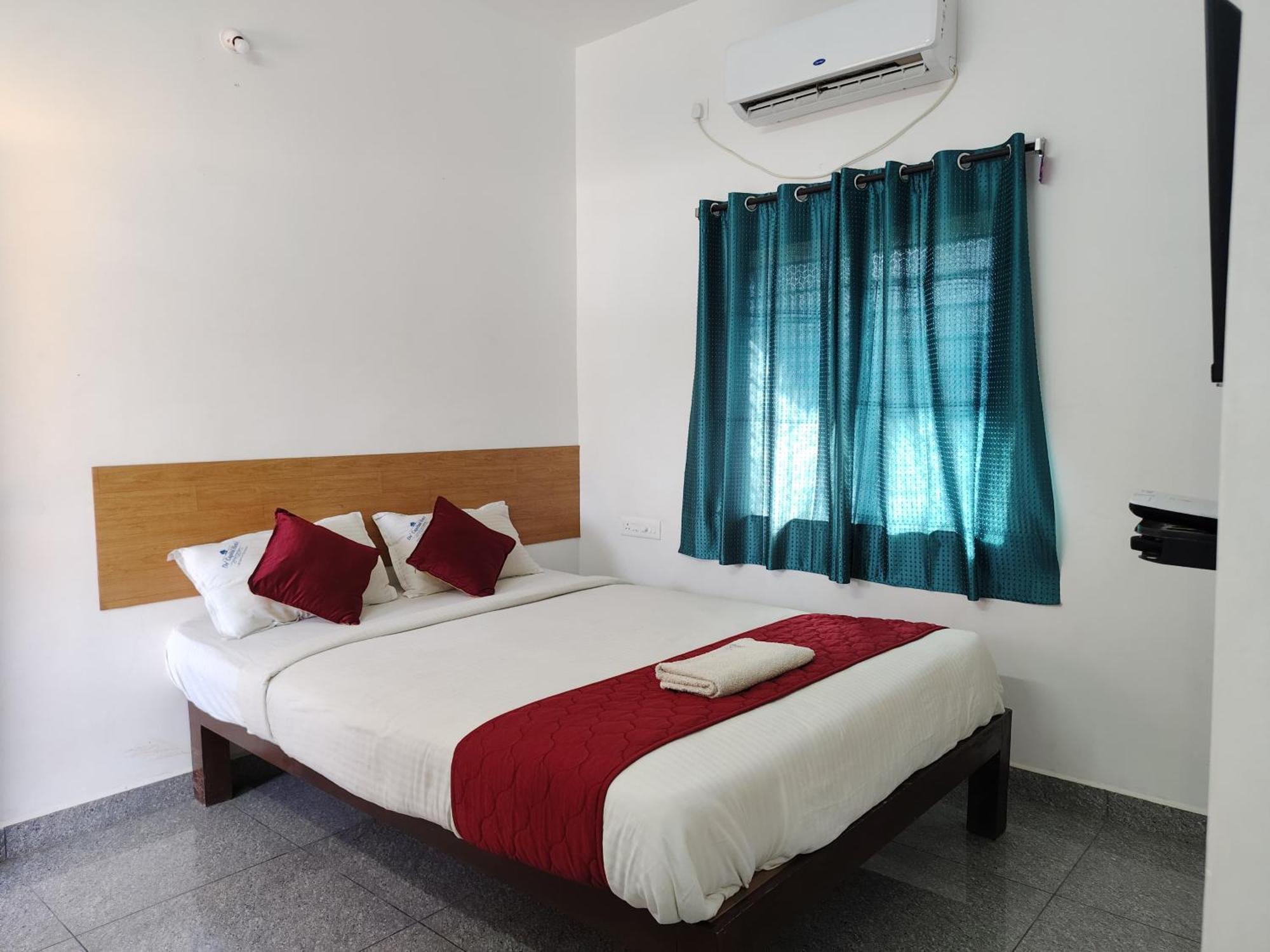 De' Capital Hotel Puduccseri Kültér fotó